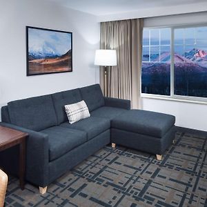 King Suite Mountain View